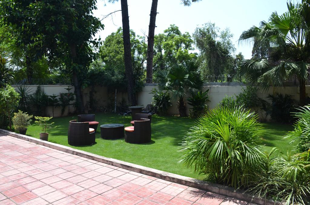 Gofas Lodge Islamabad Exterior photo