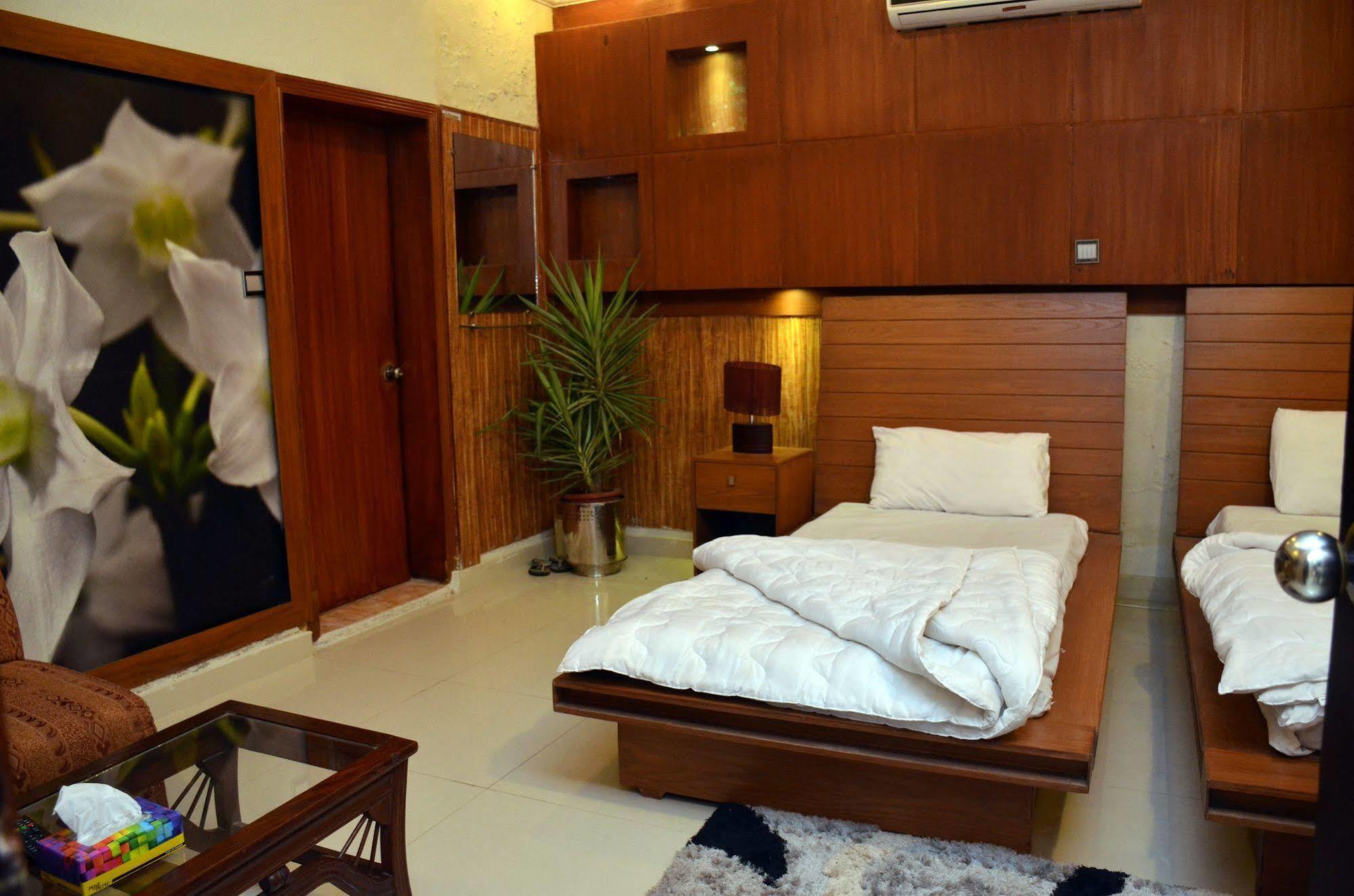 Gofas Lodge Islamabad Exterior photo