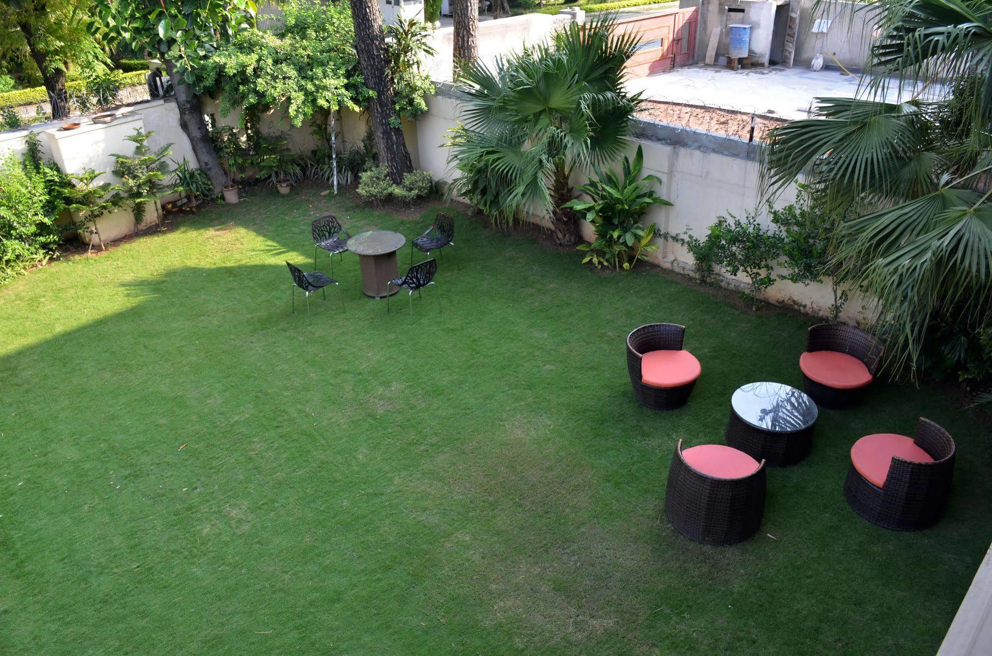 Gofas Lodge Islamabad Exterior photo